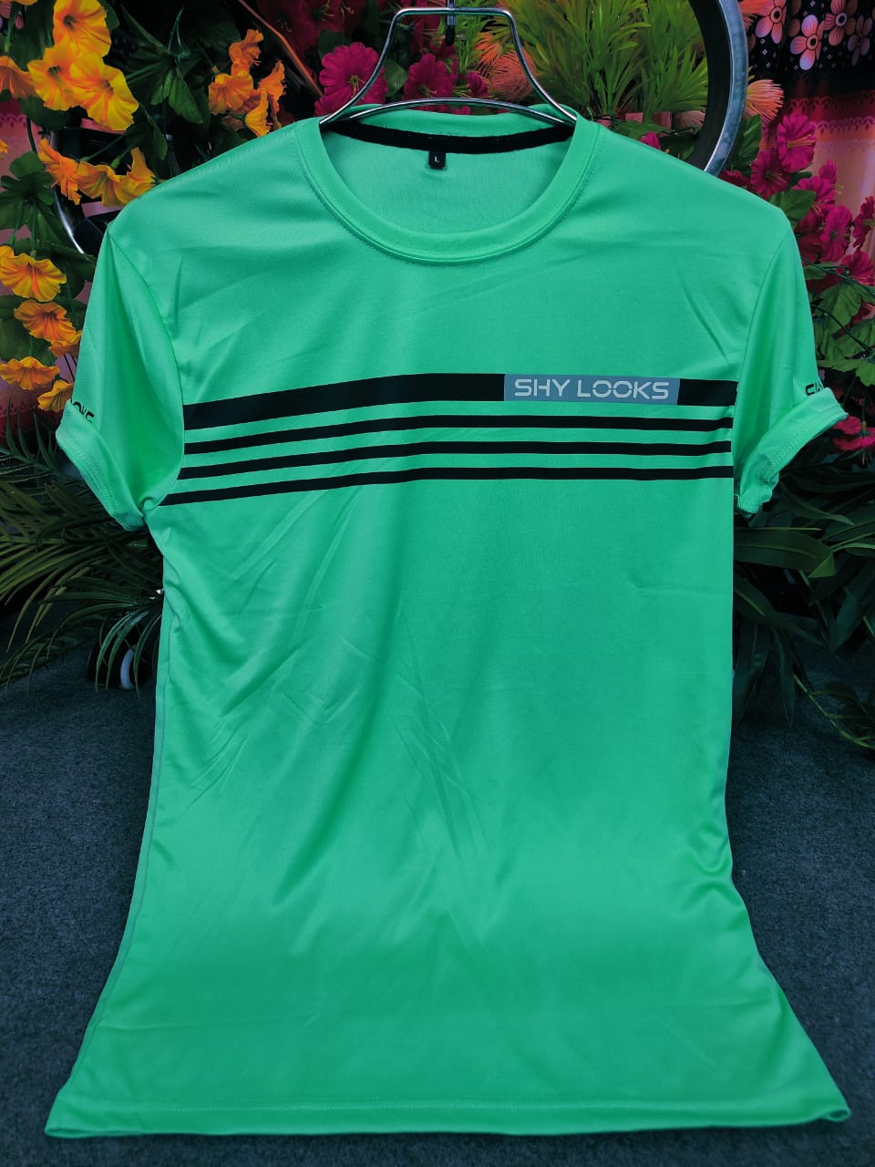 Stylish Mens Exclusive T-Shirt for Summer